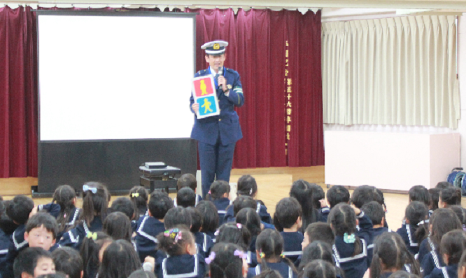 交通安全教室（聖和学院第二幼稚園）