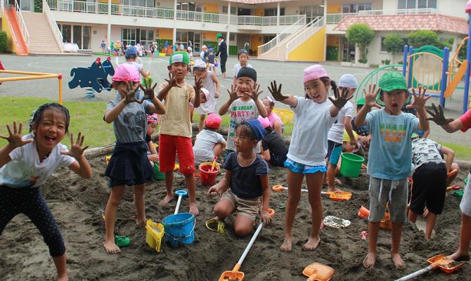 楽しい夏期保育(聖和学院幼稚園・聖和学院第二幼稚園)