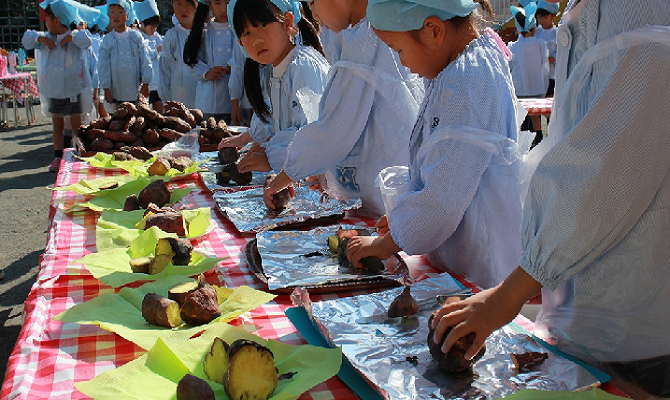 やきいもパーティー (聖和学院幼稚園・聖和学院第二幼稚園)