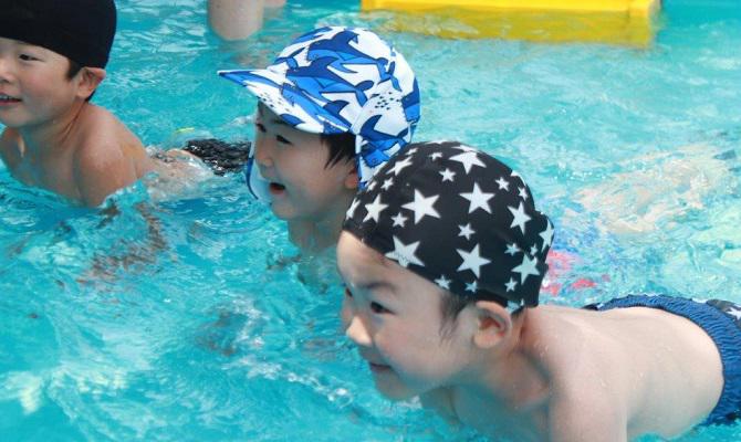 たのしい水遊び（聖和学院幼稚園・聖和学院第二幼稚園）